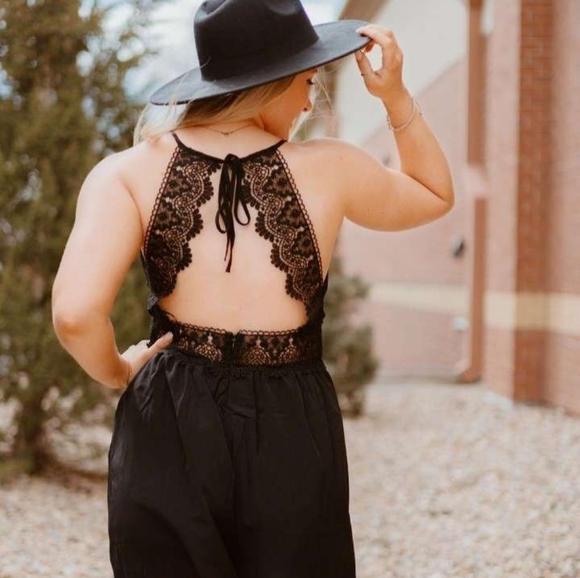 Lottie Lace Cami Romper - Picture 5 of 6